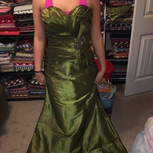 Green prom dress